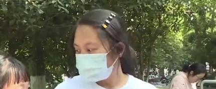DƬ